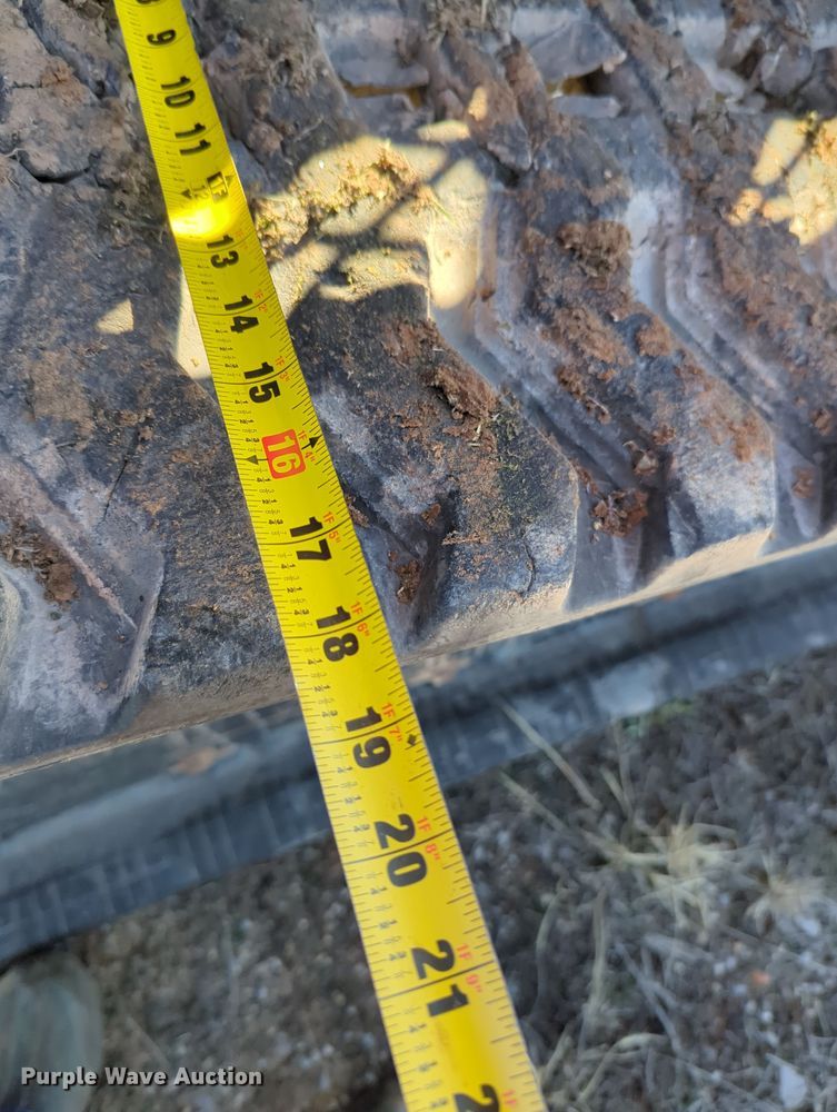 image for item OD9077 2017 Kubota SVL95-2S  tracked skid steer loader