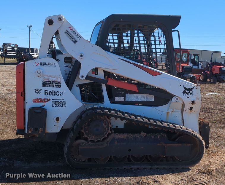 image for item OD9078 2017 Bobcat T595  tracked skid steer loader