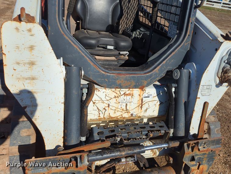 image for item OD9078 2017 Bobcat T595  tracked skid steer loader