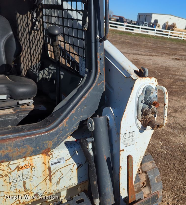 image for item OD9078 2017 Bobcat T595  tracked skid steer loader