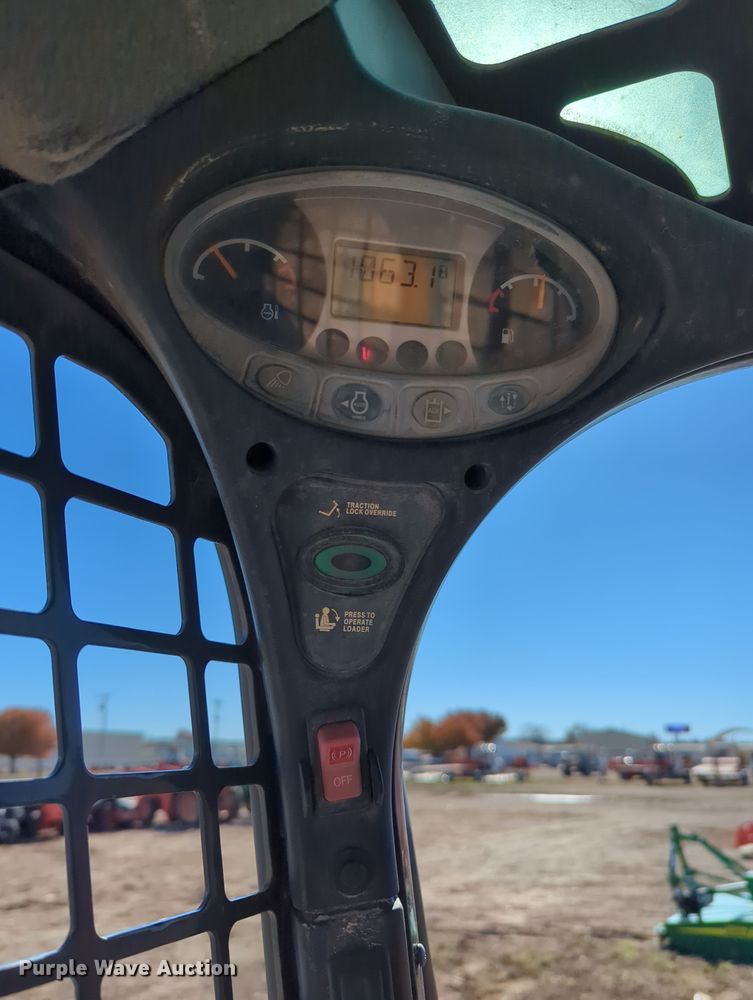 image for item OD9078 2017 Bobcat T595  tracked skid steer loader