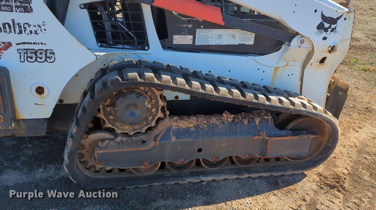 image for item OD9078 2017 Bobcat T595  tracked skid steer loader