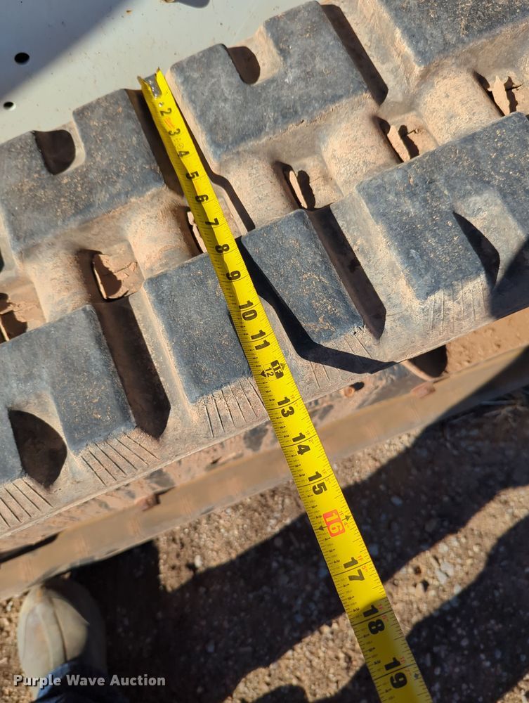 image for item OD9078 2017 Bobcat T595  tracked skid steer loader