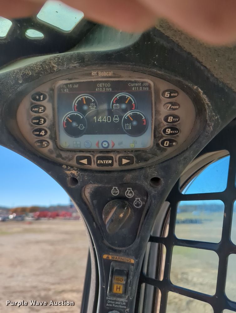 image for item OD9079 2013 Bobcat T870  tracked skid steer loader
