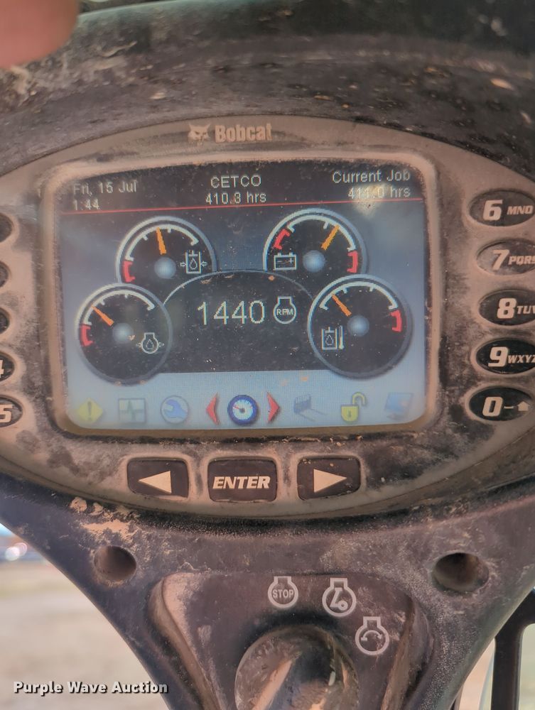 image for item OD9079 2013 Bobcat T870  tracked skid steer loader