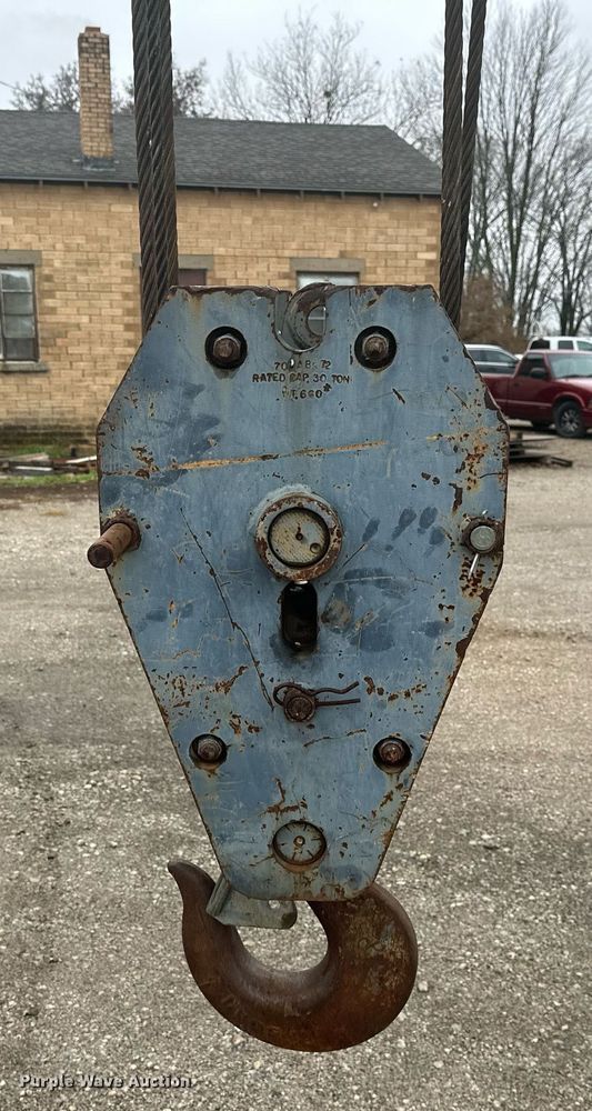 image for item OD9766 1994 Lorain LRT 230E  crane