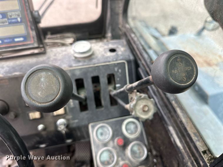 image for item OD9766 1994 Lorain LRT 230E  crane