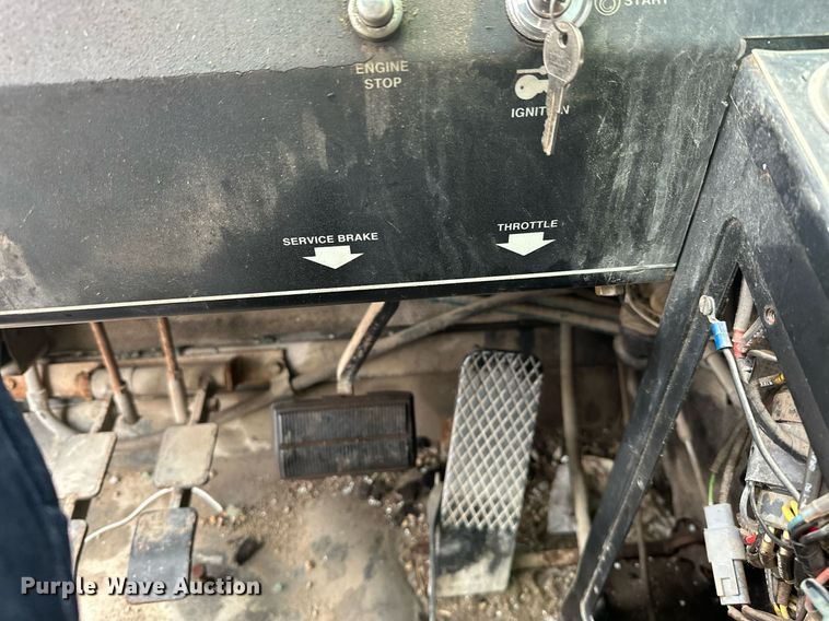 image for item OD9766 1994 Lorain LRT 230E  crane