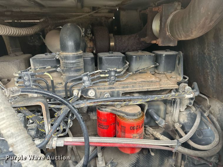 image for item OD9766 1994 Lorain LRT 230E  crane