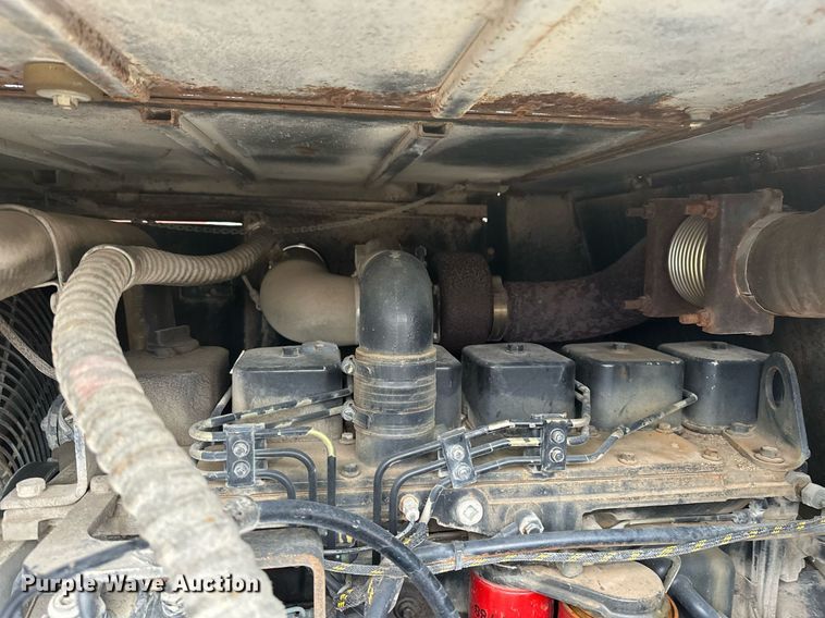 image for item OD9766 1994 Lorain LRT 230E  crane