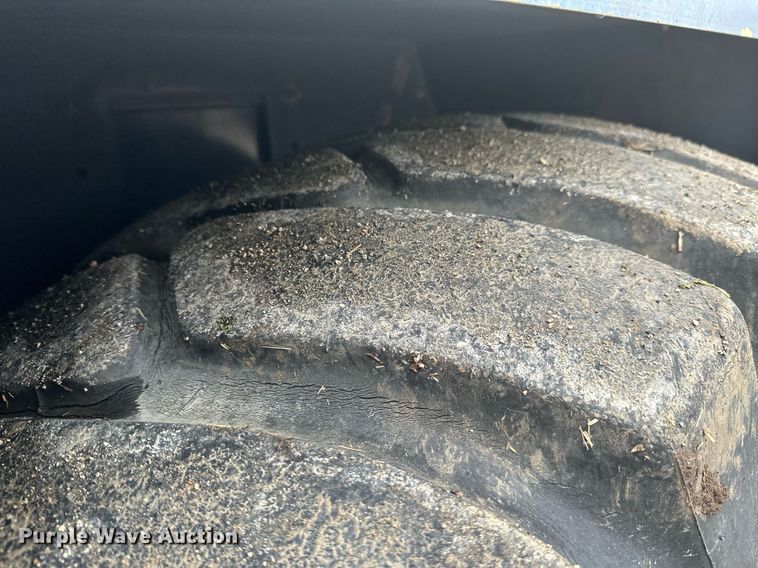 image for item OD9766 1994 Lorain LRT 230E  crane