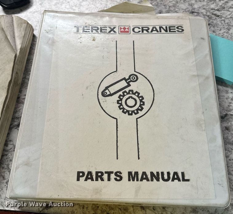 image for item OD9766 1994 Lorain LRT 230E  crane