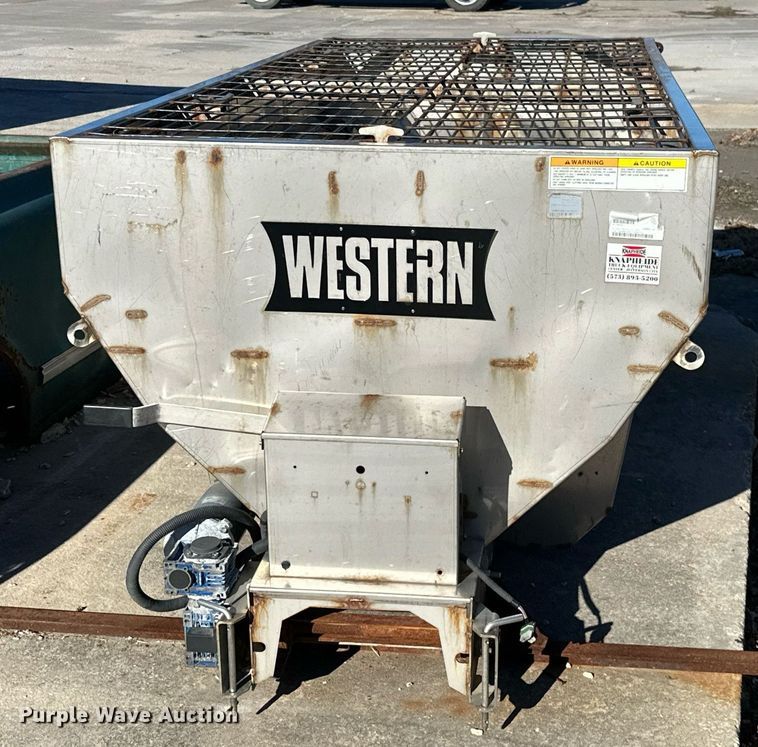 image for item OD9780 Western Striker  spreader