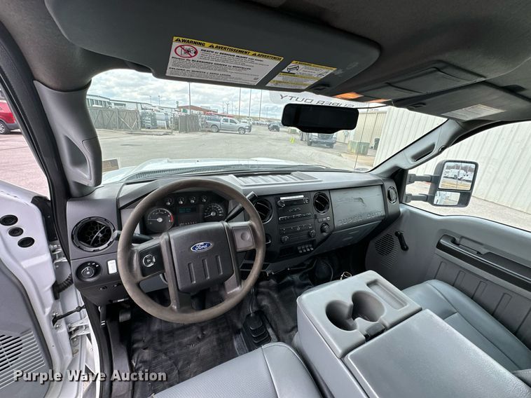 image for item OD9811 2013 Ford F450 Super Duty  SuperCab utility / service truck