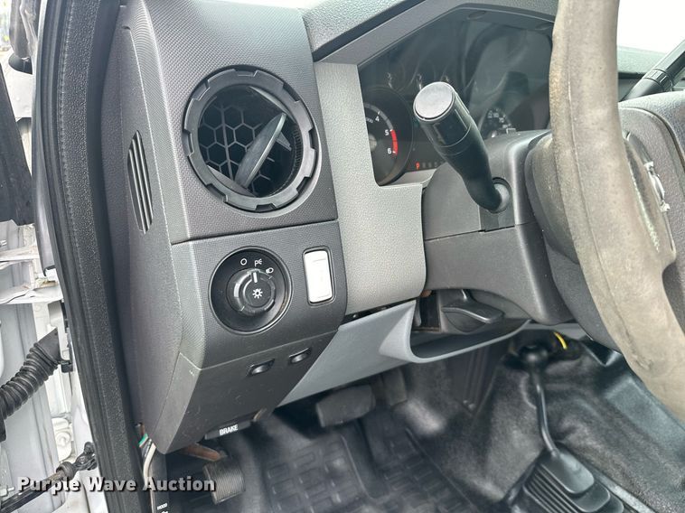 image for item OD9811 2013 Ford F450 Super Duty  SuperCab utility / service truck