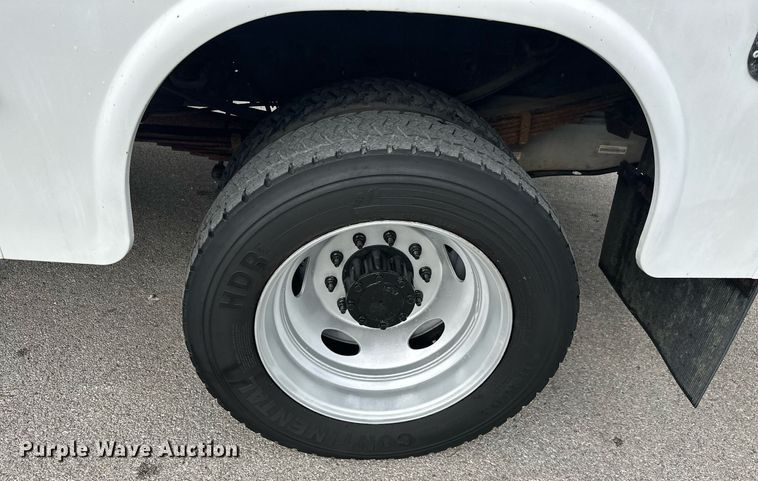 image for item OD9811 2013 Ford F450 Super Duty  SuperCab utility / service truck