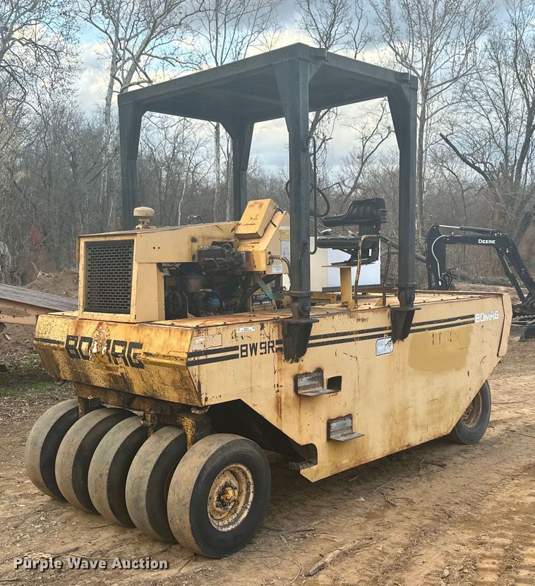 image for item OD9814 Bomag BW9R  pneumatic roller