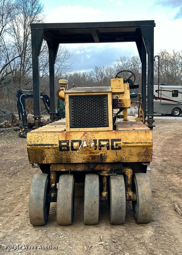 image for item OD9814 Bomag BW9R  pneumatic roller