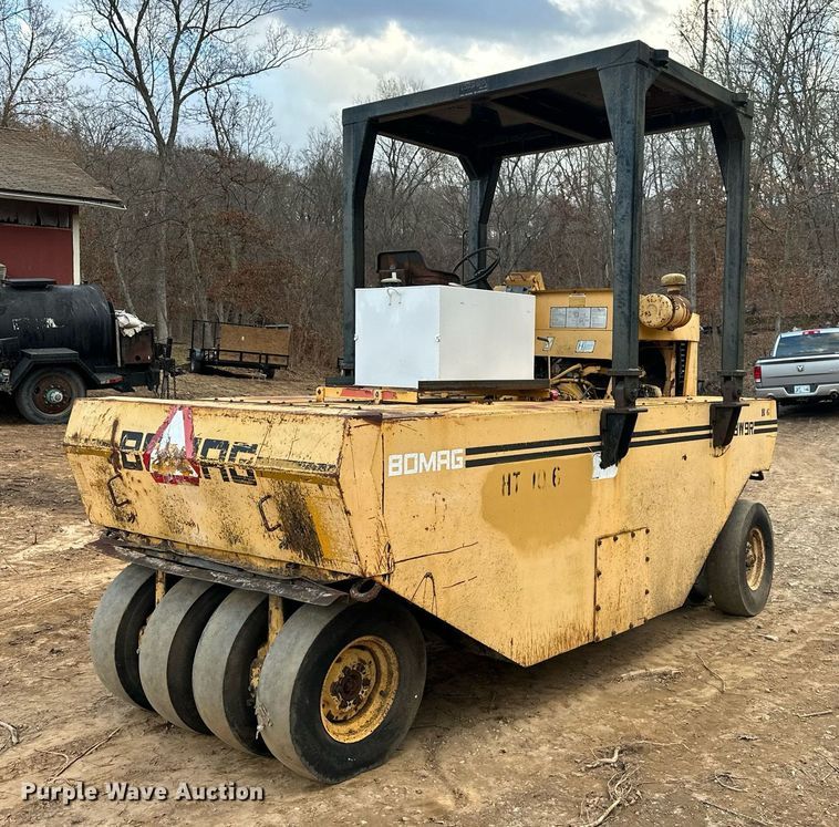 image for item OD9814 Bomag BW9R  pneumatic roller