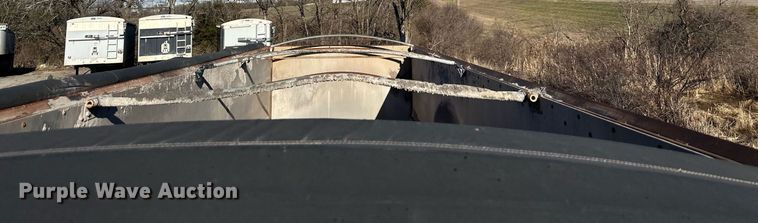 image for item OF9160 2005 Hilbilt 2830HDXPA  end dump trailer