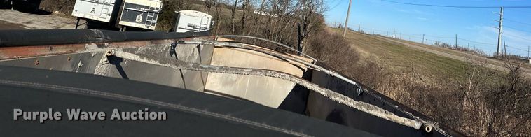 image for item OF9160 2005 Hilbilt 2830HDXPA  end dump trailer