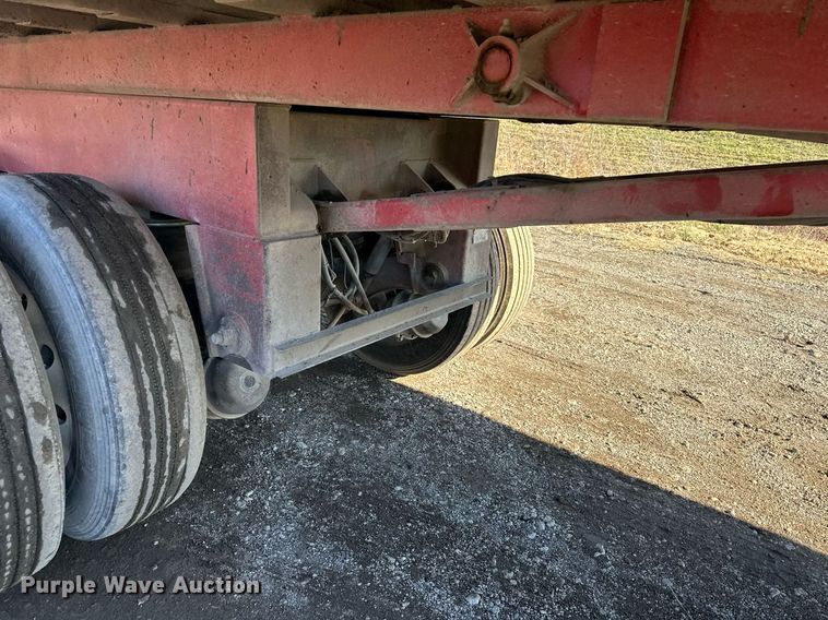 image for item OF9160 2005 Hilbilt 2830HDXPA  end dump trailer