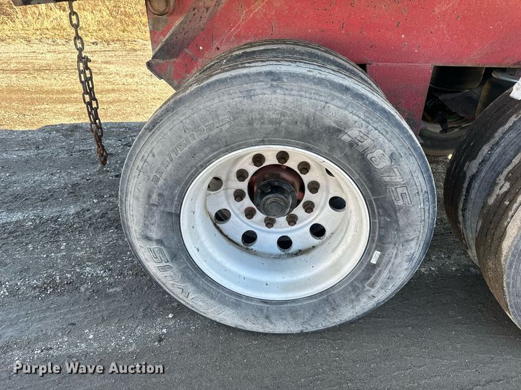 image for item OF9160 2005 Hilbilt 2830HDXPA  end dump trailer