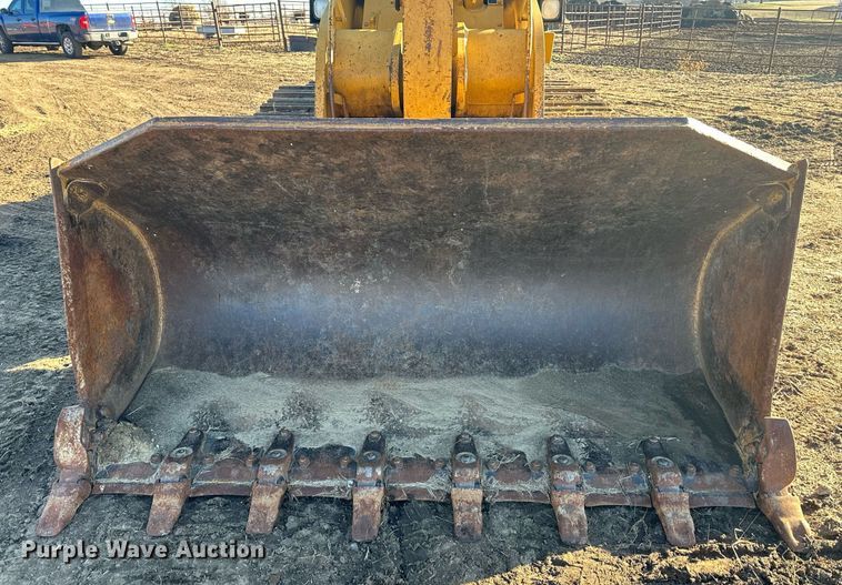 image for item OF9163 2005 Caterpillar 953C  track loader