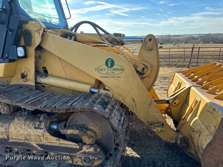 image for item OF9163 2005 Caterpillar 953C  track loader