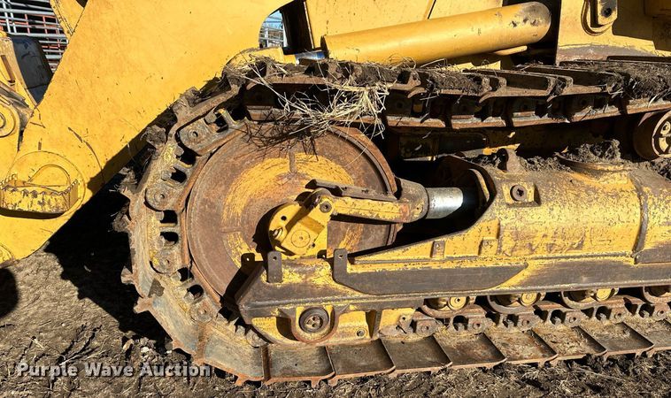 image for item OF9163 2005 Caterpillar 953C  track loader