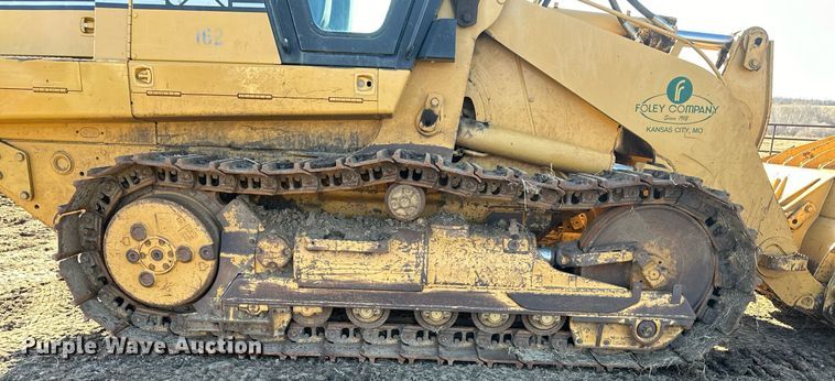 image for item OF9163 2005 Caterpillar 953C  track loader