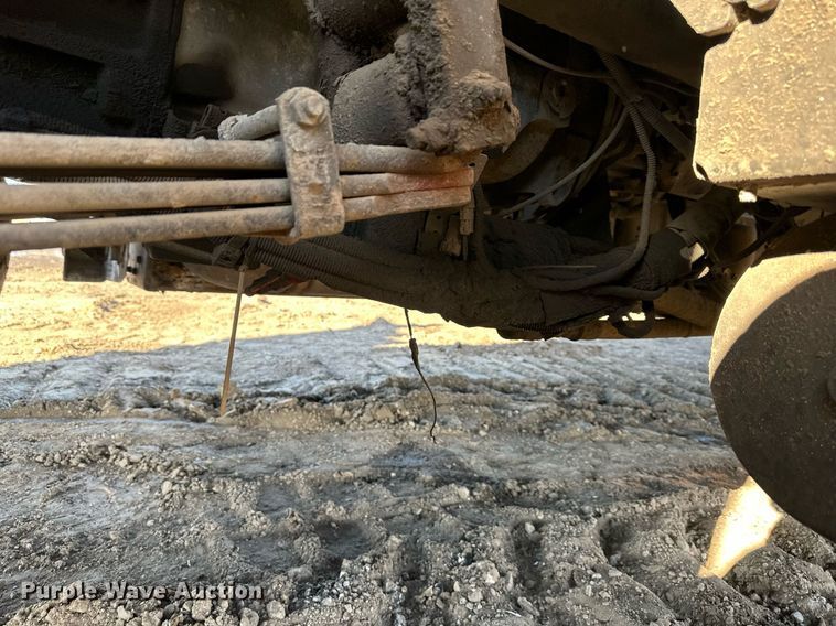 image for item OF9167 2015 Kenworth T880  semi truck