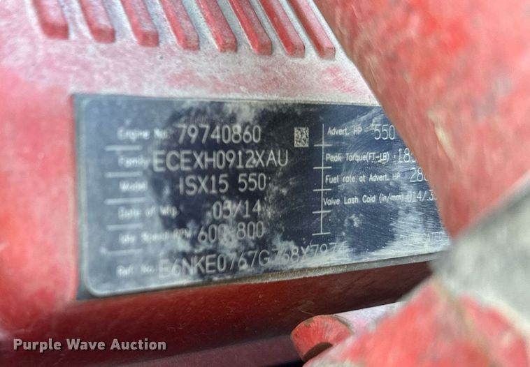 image for item OF9167 2015 Kenworth T880  semi truck