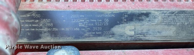 image for item OF9167 2015 Kenworth T880  semi truck