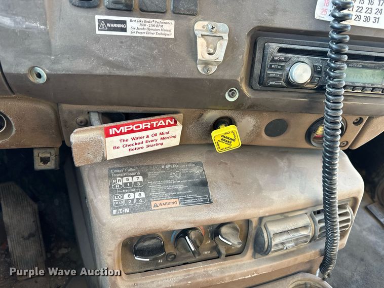 image for item OF9170 2003 Mack CV713  dump truck