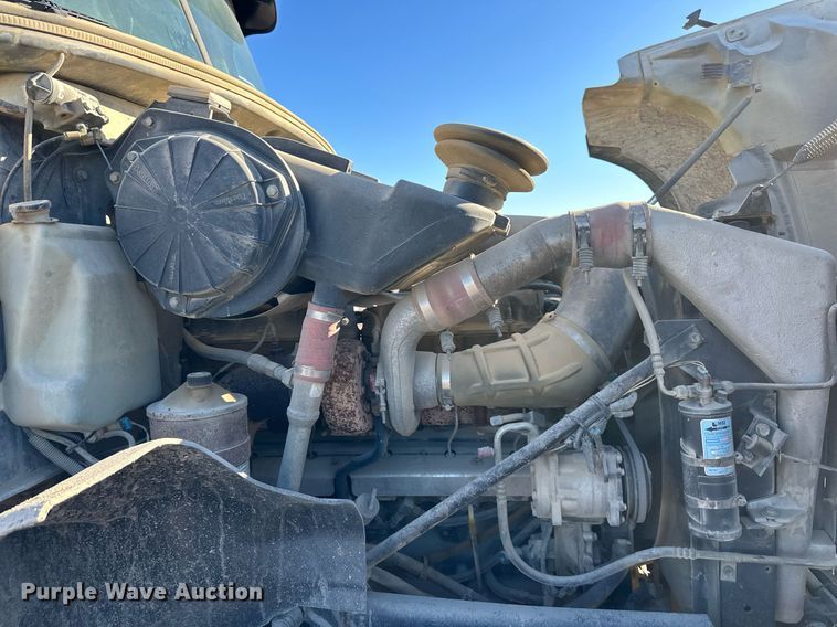 image for item OF9170 2003 Mack CV713  dump truck