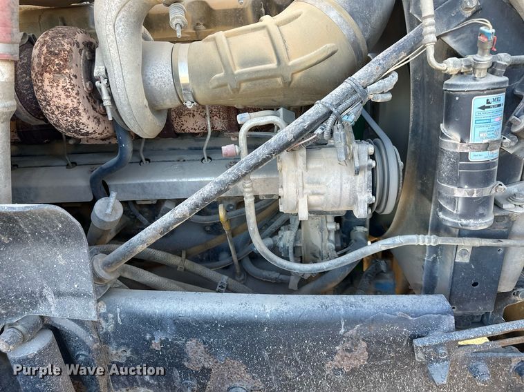 image for item OF9170 2003 Mack CV713  dump truck