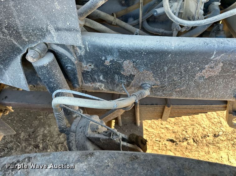 image for item OF9170 2003 Mack CV713  dump truck