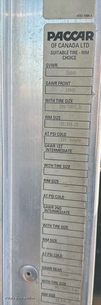 image for item OF9172 2007 Kenworth T300  flatbed truck