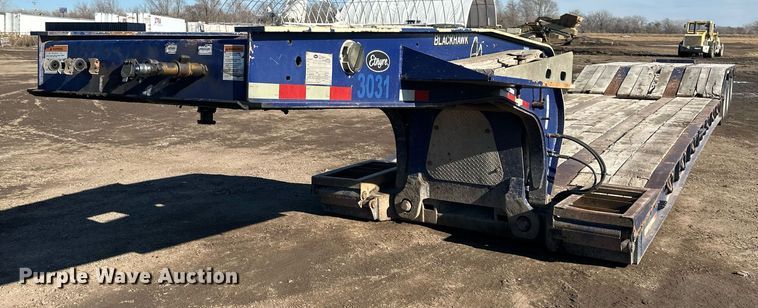 image for item OF9176 2012 Etnyre Blackhawk  lowboy equipment trailer