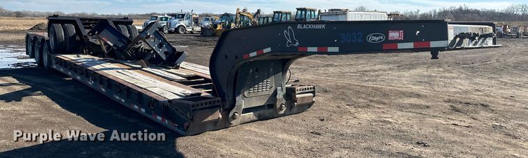 image for item OF9177 2014 Etnyre Blackhawk  lowboy equipment trailer