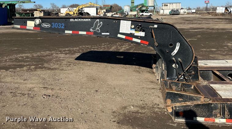 image for item OF9177 2014 Etnyre Blackhawk  lowboy equipment trailer
