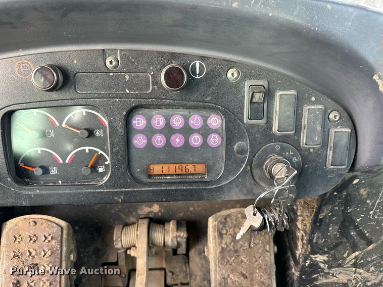 image for item OF9179 2005 Caterpillar 953C  track loader