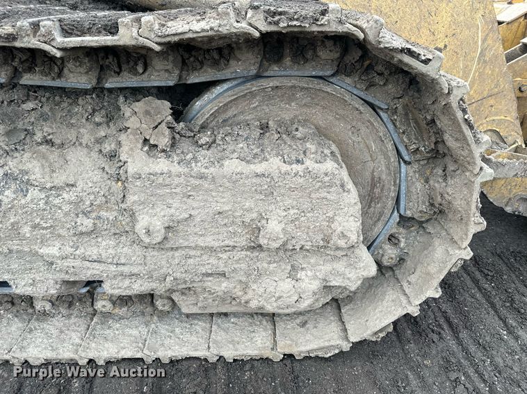 image for item OF9179 2005 Caterpillar 953C  track loader