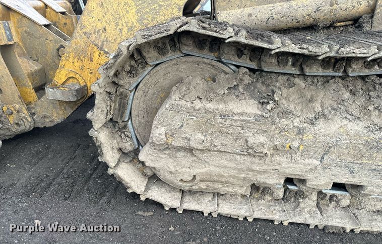 image for item OF9179 2005 Caterpillar 953C  track loader