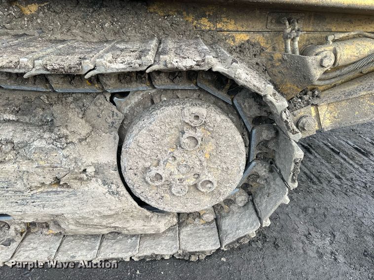 image for item OF9179 2005 Caterpillar 953C  track loader