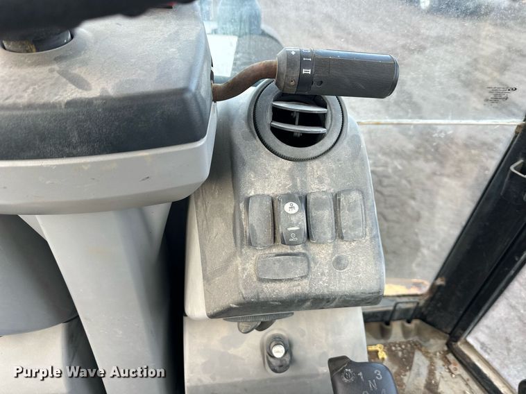 image for item OF9180 2006 Caterpillar 420E  backhoe