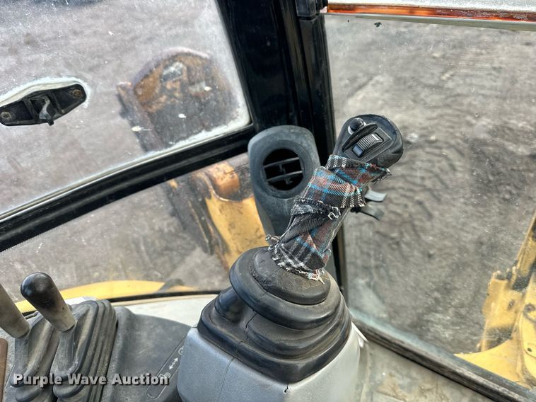 image for item OF9180 2006 Caterpillar 420E  backhoe