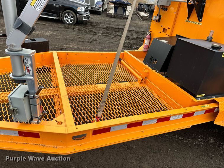 image for item OF9183 2020 KM International KM8000TEDD  asphalt hotbox