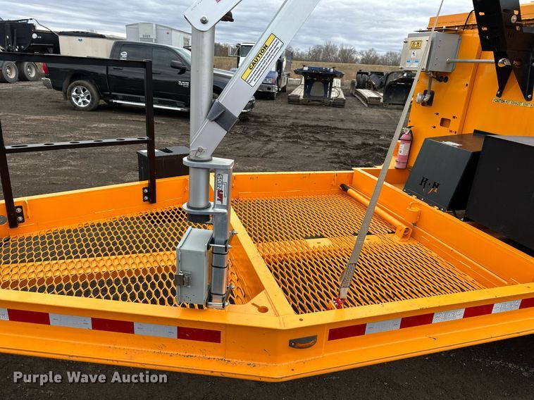 image for item OF9183 2020 KM International KM8000TEDD  asphalt hotbox